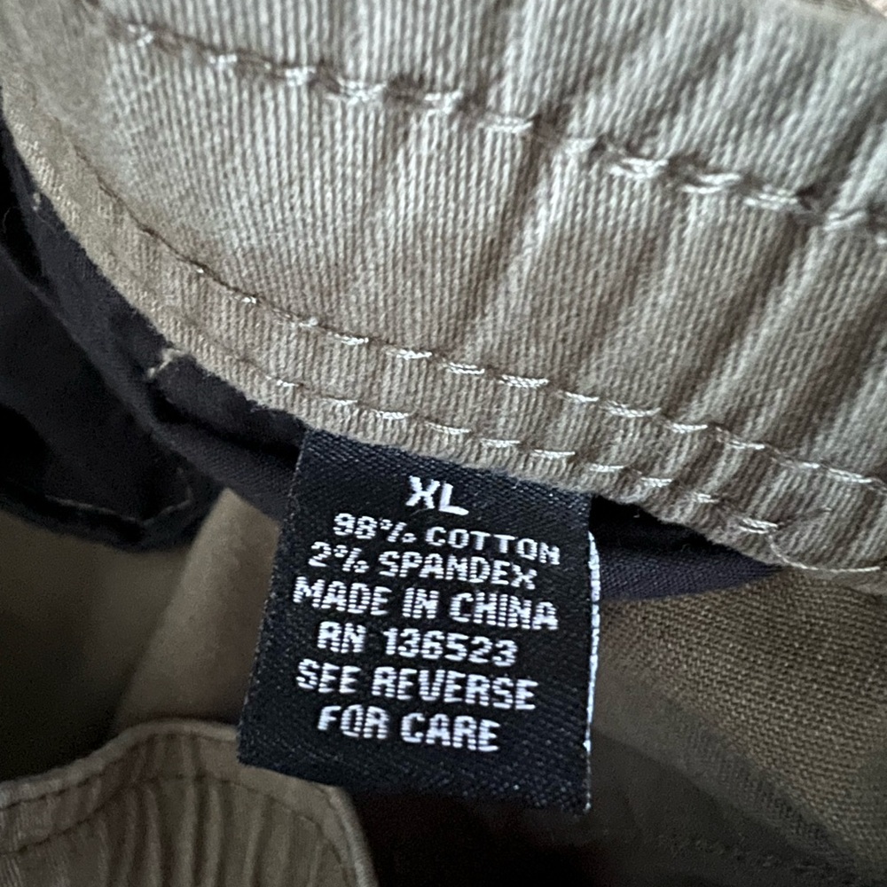 Green Brooklyn Cloth Jogger Pants - Picture 4 of 6